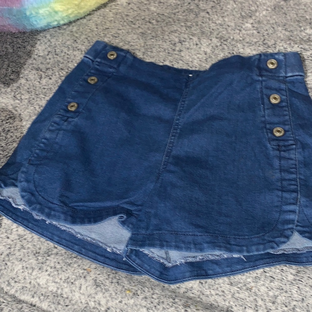 Sofia by Sofia Vergara Blue Jean Shorts